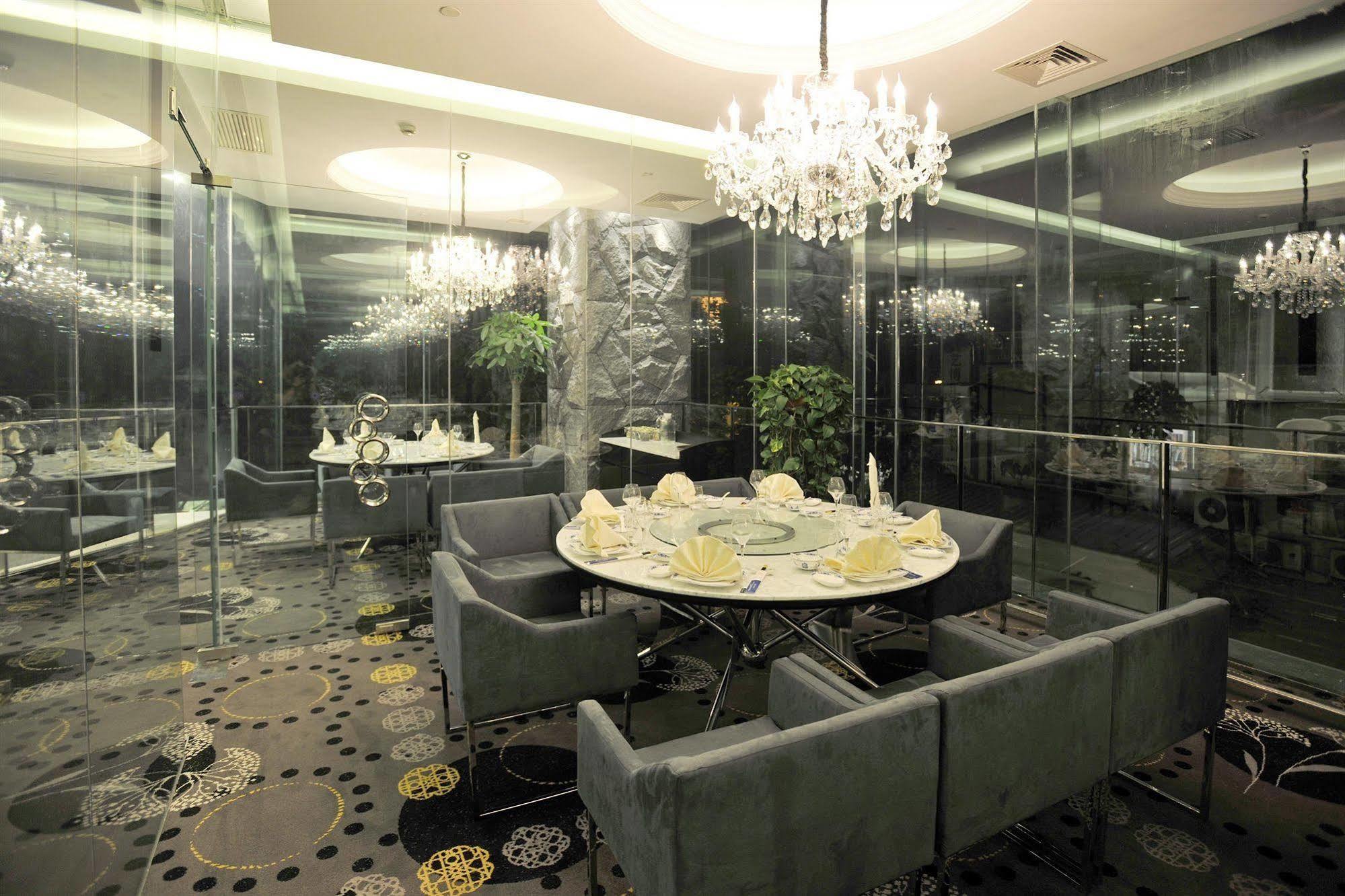 Hotel Tianping 4*